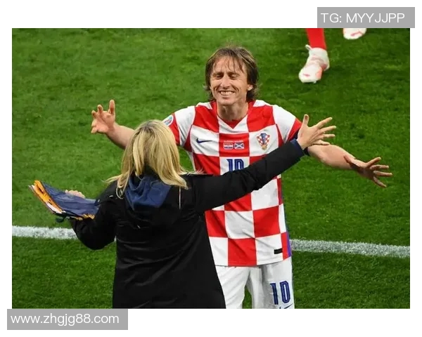 匈牙利与希腊足球比赛实时直播精彩瞬间回顾与分析 匈牙利与希腊足球比赛实时直播精彩瞬间回顾与分析